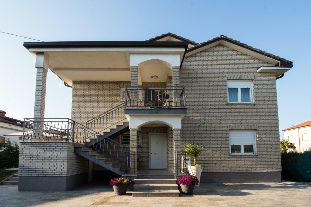 Apartments Tamara อูมัค ภายนอก รูปภาพ