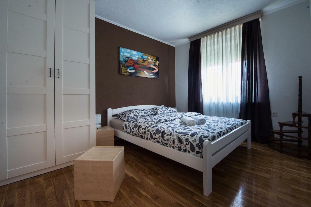 Apartments Tamara อูมัค ภายนอก รูปภาพ