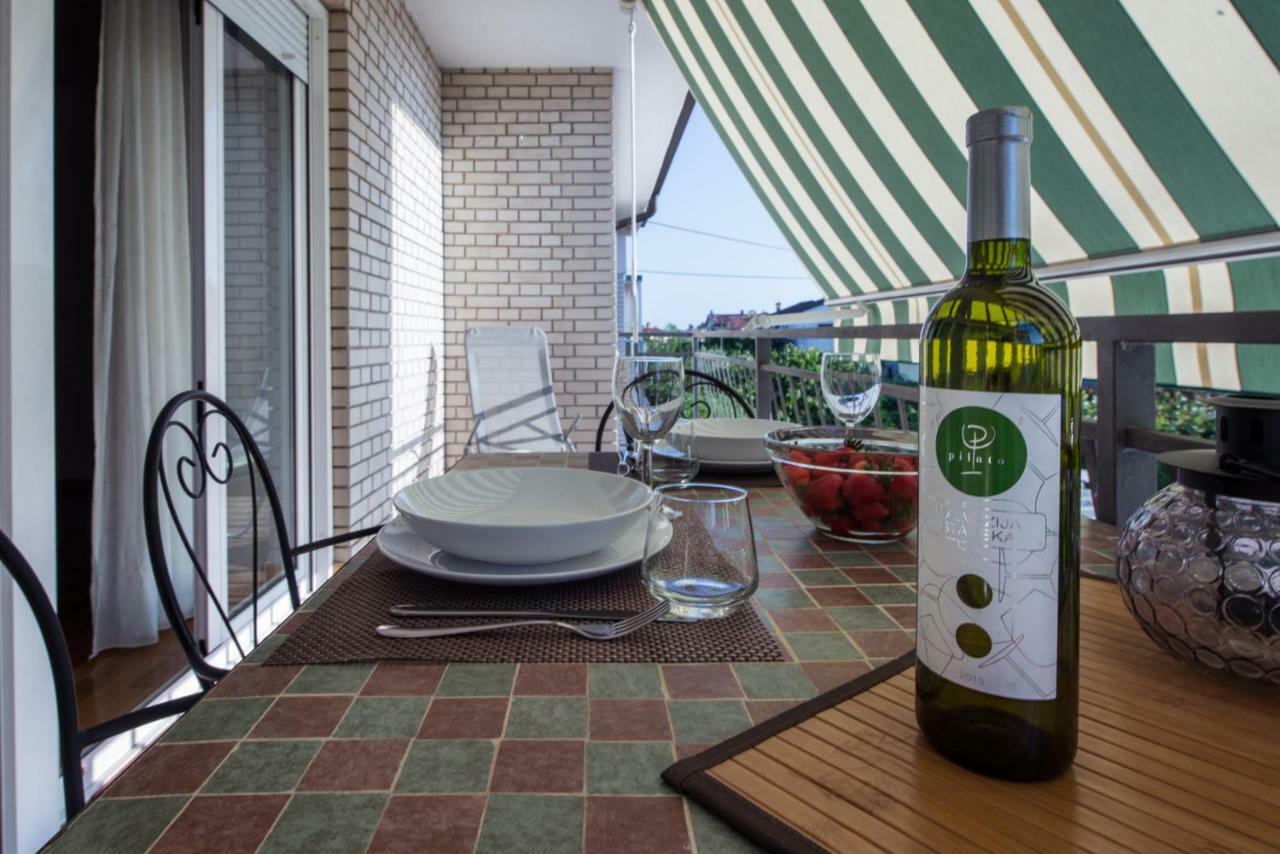 Apartments Tamara อูมัค ภายนอก รูปภาพ